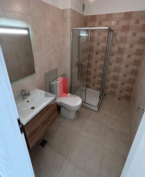 Vanzare apartament cu centrala Bd. Metalurgiei - Piata de Gros